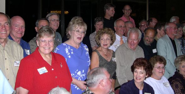 CLASSPIC3a.jpg (38581 bytes)