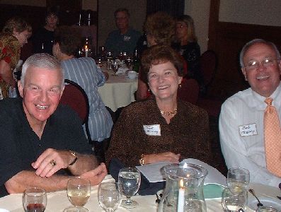 group32a.jpg (30409 bytes)