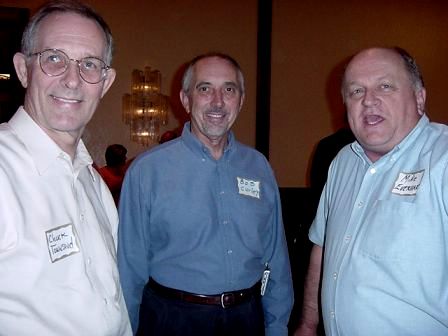 2group02.jpg (23210 bytes)