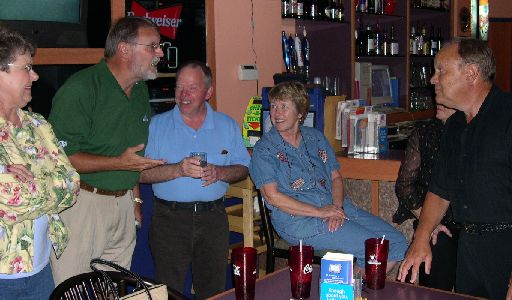 1Group10a.jpg (38990 bytes)